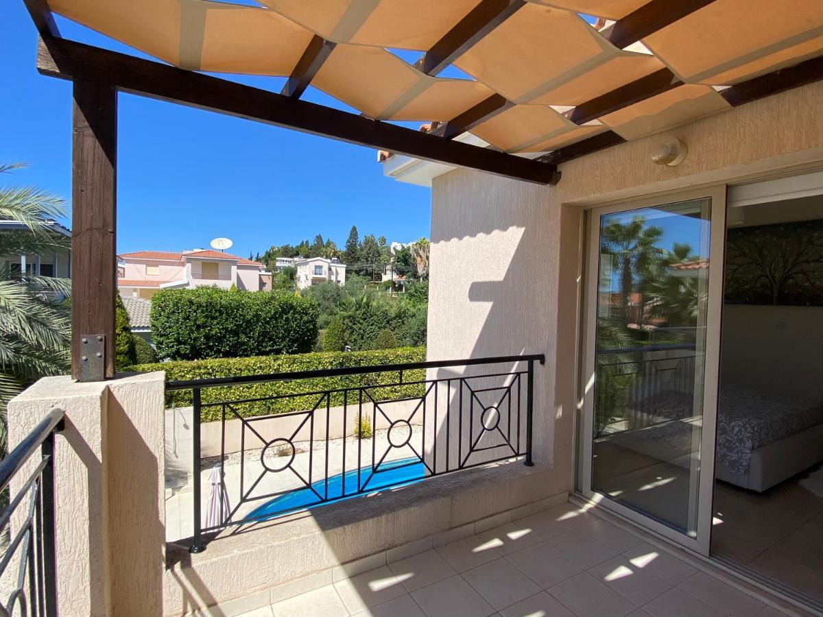 Luxury Villa Phaedra Klorakas Exterior photo